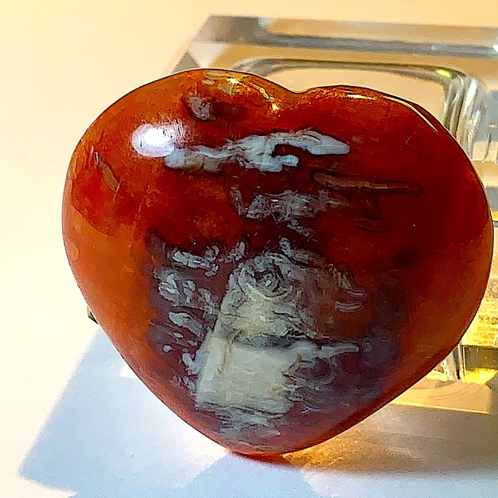 CARNELIAN HEART PUFFED POLISHED HEALING STONE NEW